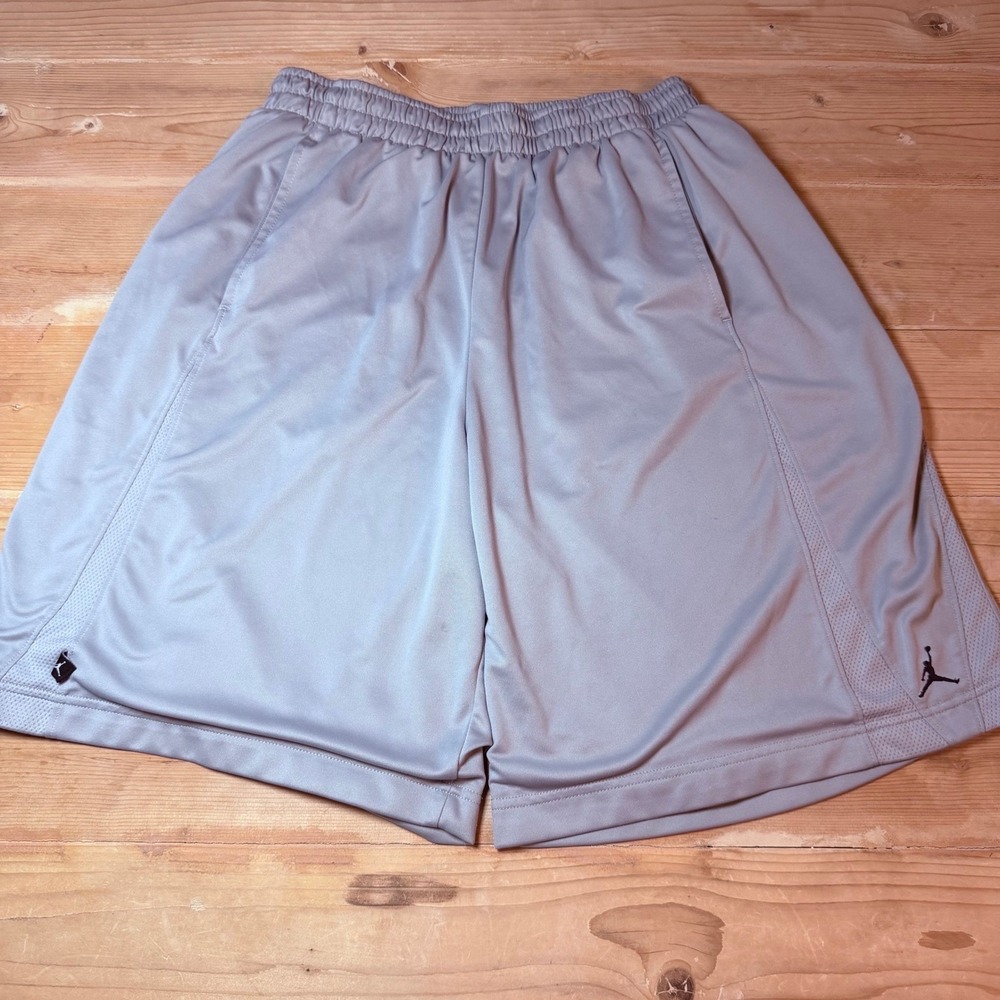 Jordan Brand Mens Basketball Shorts Grey XL Jumpman Athletic Mesh Inseam 10"